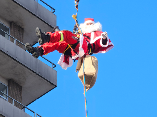 Carstensen Immobilien unterstützt Nikolausaktion der Höhenretter – Ein Herzensprojekt für Mönchengladbach