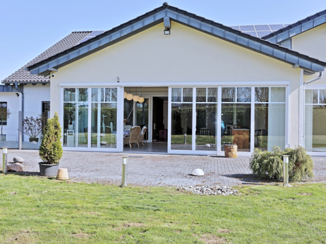 Wellness-Oase mit eigener Minigolf-Anlage: Dieses Erkelenzer Traumhaus müssen Sie sehen!