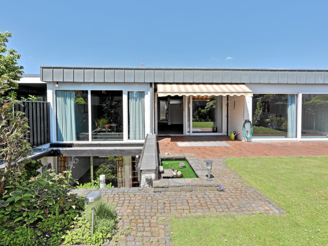 Bungalow: Architektur-Juwel in Rheindahlen